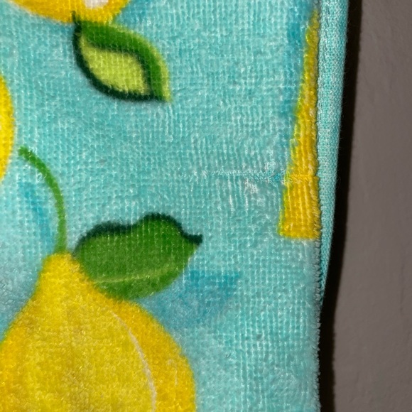 New! Trina Turk 2Pc Tiffany Blue/Lemon Hand Towels 🍋 Absolutely Beautiful! - Picture 8 of 10